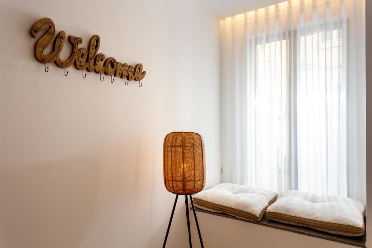 Stupendo- Two Rooms, Patio With Refreshing Pond-Center-Air Conditioning-Free Park Lissabon Exterior foto